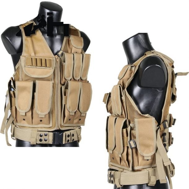 Big Foot 600D Tactical Vest With Pistol Holster (Tan) DEFCON AIRSOFT