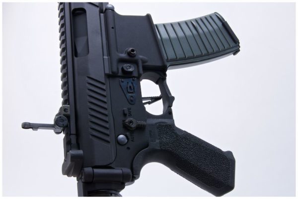 AV1-M4-GDS-M-BK81-4 AV1-M4-GDS-M-BK81-4